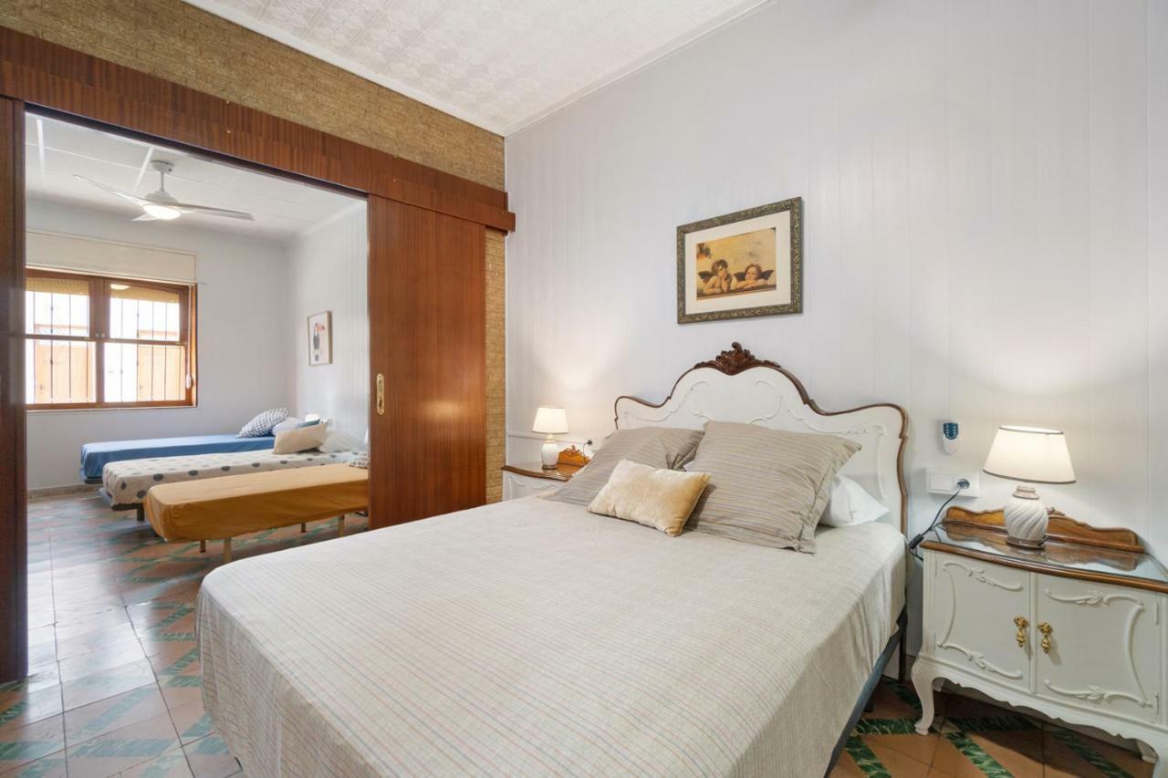 Homely Apartments Casa Carmen Torrevieja Esterno foto